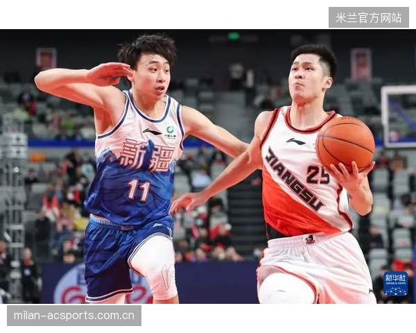 崔晓龙速度冲击极快，江苏顺势扳回场面